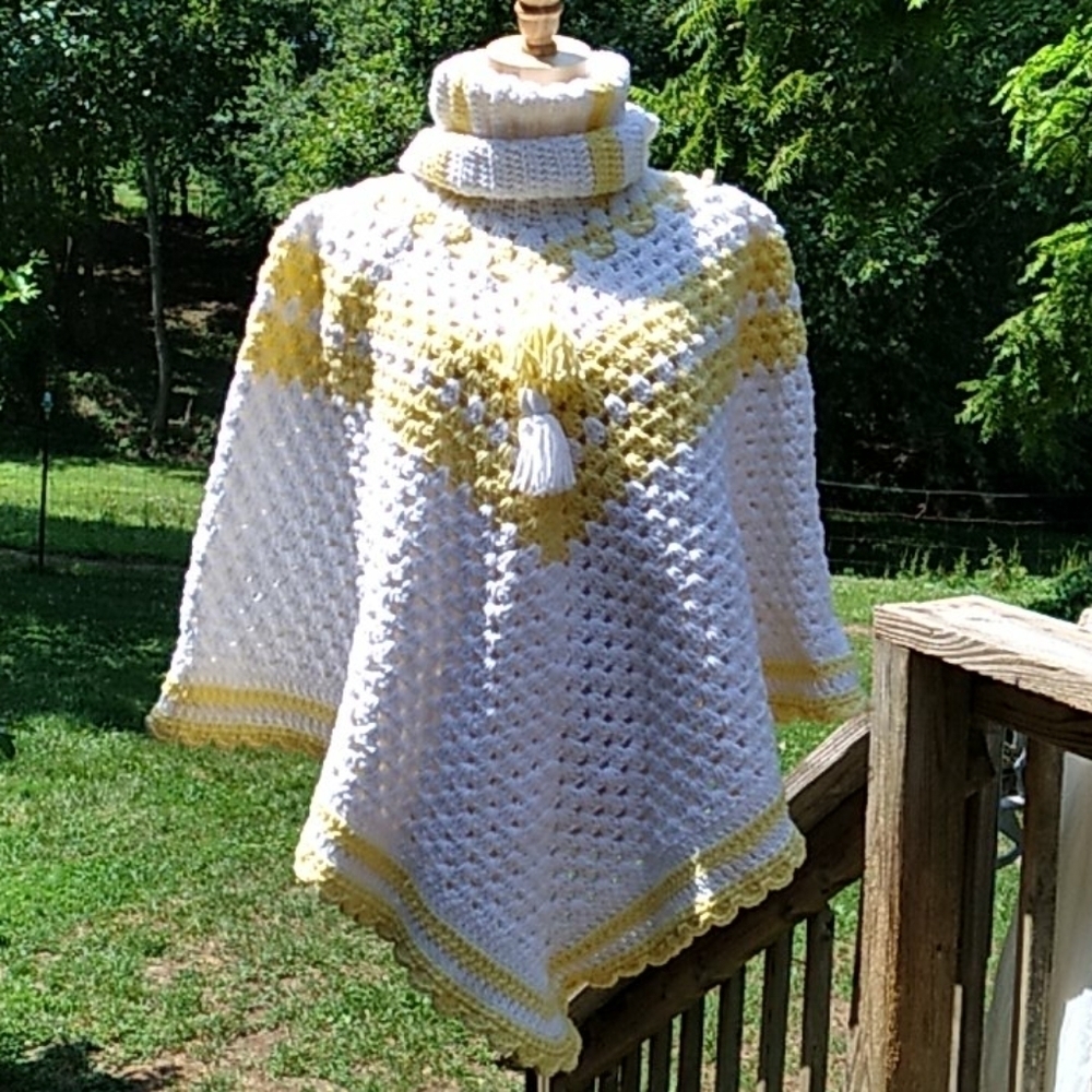 Vintage 1970s Hippie homemade shawl